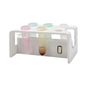Tubes du kit PFS+ pour la purification manuelle, installés sur le portoir aimanté. Pour la préparation d'échantillons.
